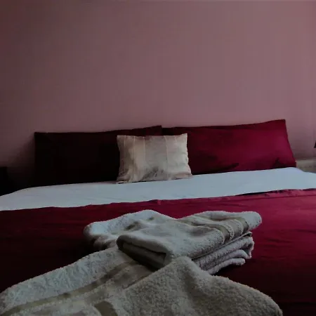 Bed & Breakfast Valley Of Roses Pavel Banja
